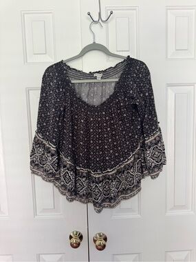 American Eagle Black Floral Boho Blouse